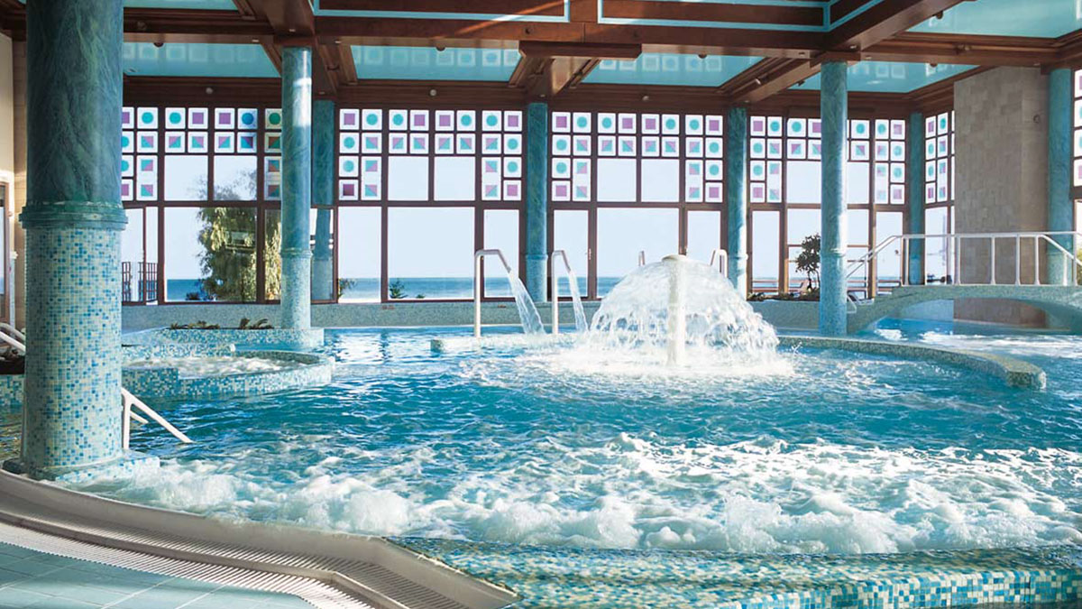 Mitsis Royal Mare Thalasso Resort 